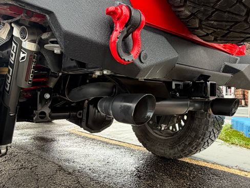 Used 2021 Jeep Wrangler Unlimited Rubicon AWD/4WD image 17