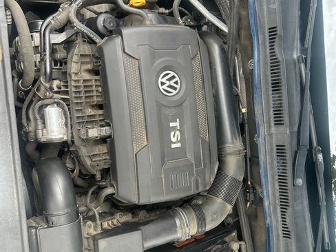 Used 2015 Volkswagen Jetta SE FWD image 29