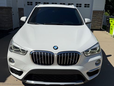Used 2018 BMW X1 xDrive28i AWD/4WD image 1