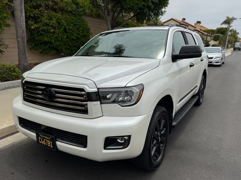 Used 2021 Toyota Sequoia Nightshade w/ Safety & Convenience Package AWD/4WD image 5