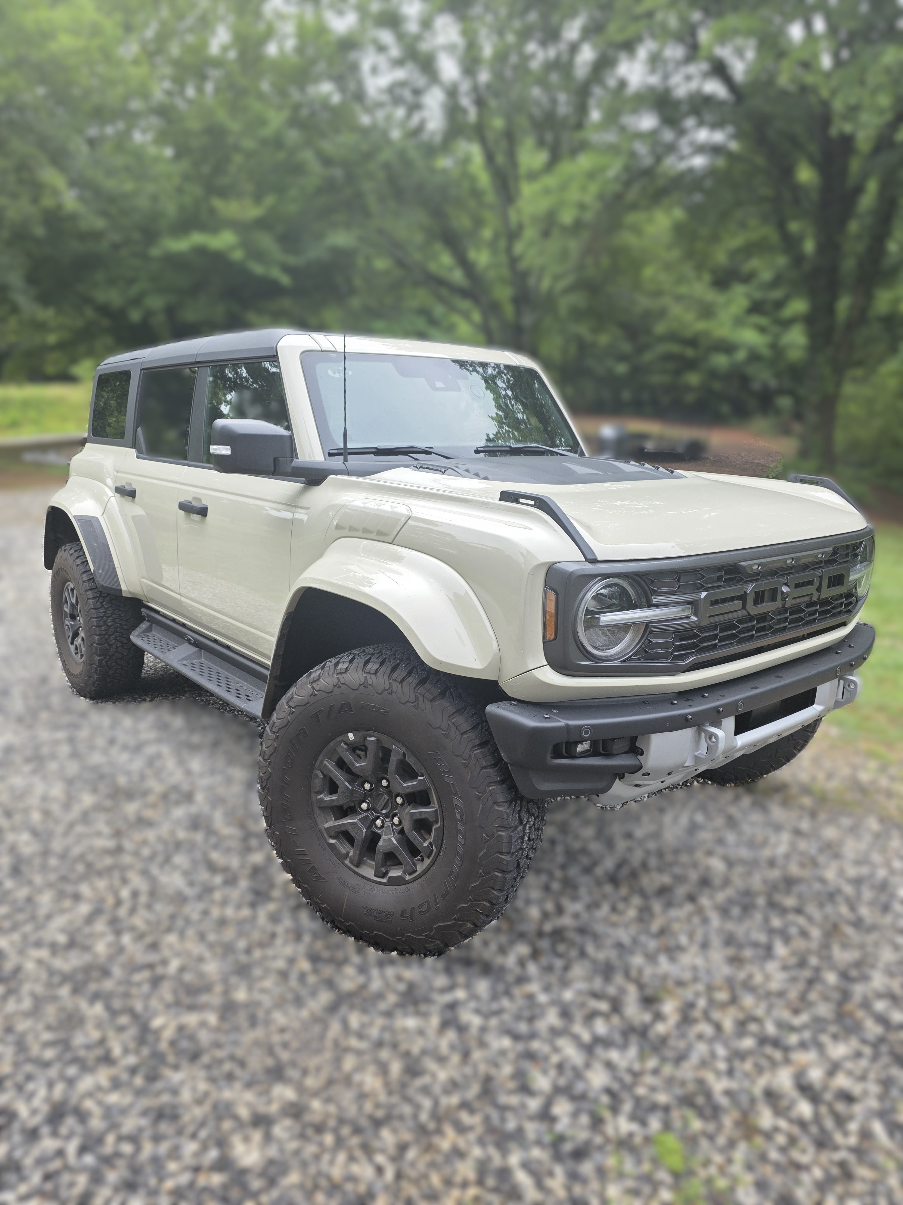 Used 2026 Ford Bronco Raptor w/ Interior Carbon Fiber Pack AWD/4WD image 4