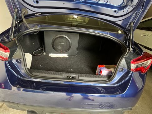 Used 2017 Toyota 86 RWD image 22