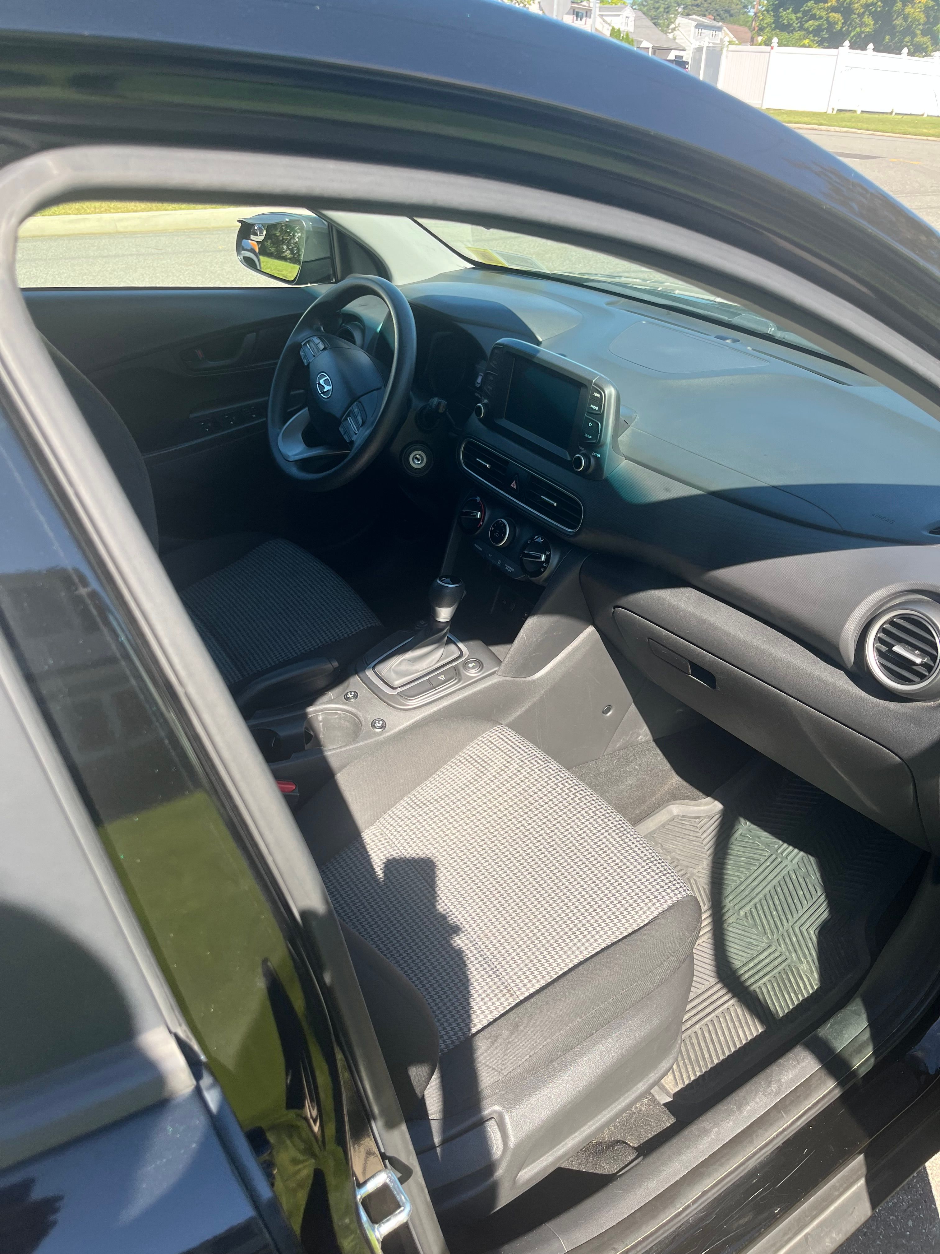 Used 2019 Hyundai Kona SE AWD/4WD image 9