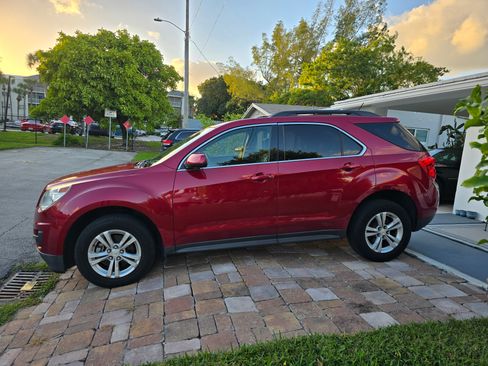 Used 2015 Chevrolet Equinox LT w/ Driver Convenience Package image 4