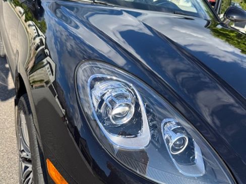 Used 2015 Porsche Macan Turbo AWD/4WD image 25