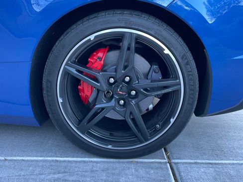 Used 2022 Chevrolet Corvette Stingray Coupe w/ 1LT image 24