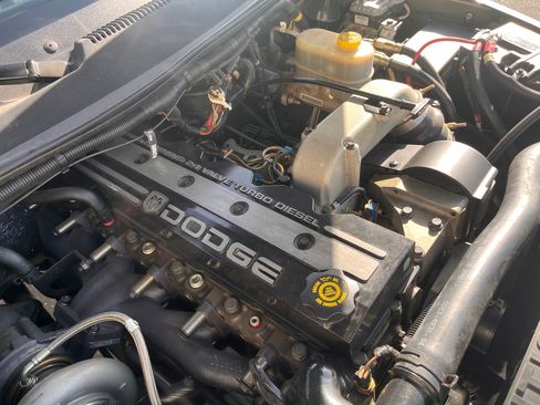 Used 2001 Dodge Ram 2500 Truck 4x4 Quad Cab image 12