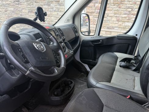 Used 2015 RAM ProMaster 3500 w/ Interior Convenience Group image 10