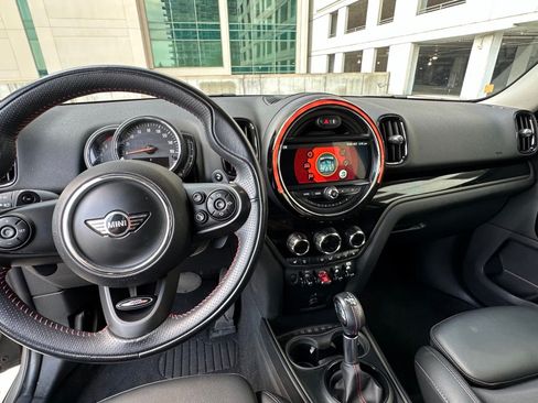 Used 2019 MINI Cooper Countryman S w/ Premium Package image 9