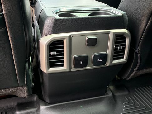 Used 2018 Ford F350 Lariat w/ Lariat Ultimate Package AWD/4WD image 18