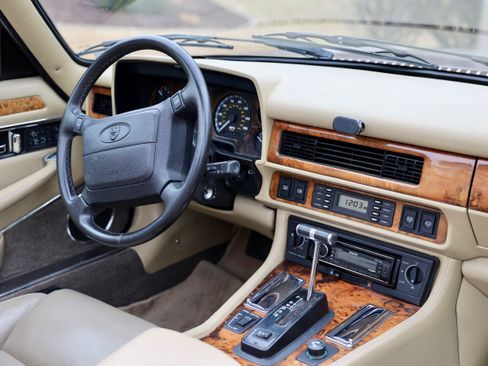 Used 1994 Jaguar XJS 4.0 Convertible image 13