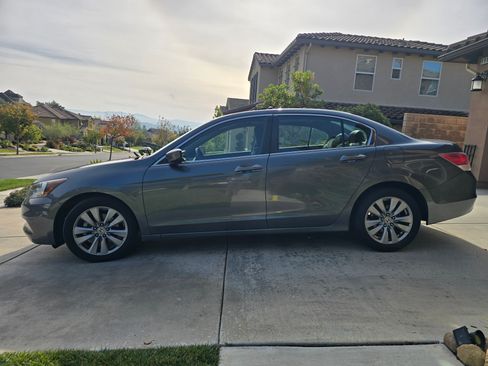 Used 2012 Honda Accord EX-L image 4