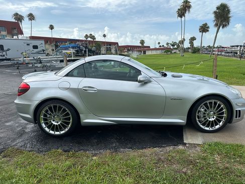 Used 2007 Mercedes-Benz SLK 55 AMG SLK 55 AMG Roadster 2D image 4