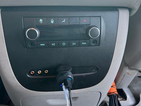 Used 2012 Chevrolet Tahoe LT RWD image 19