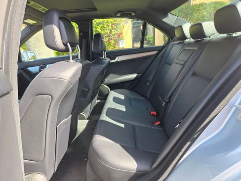 Used 2013 Mercedes-Benz C 250 Sedan image 11
