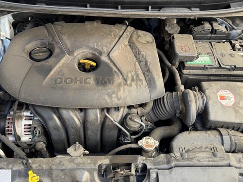 Used 2014 Hyundai Elantra Limited image 10