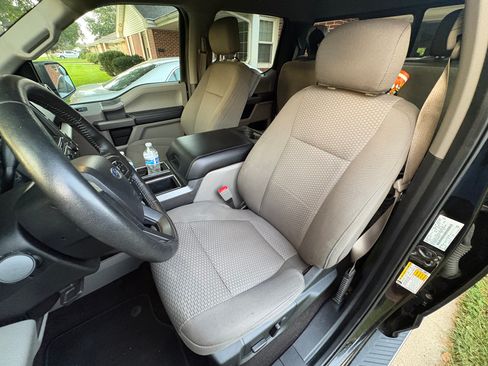 Used 2020 Ford F150 XLT w/ Equipment Group 302A Luxury AWD/4WD image 8