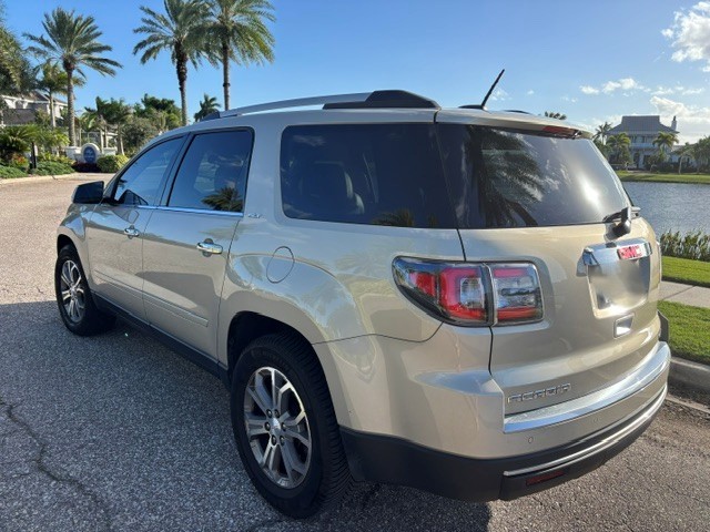 Used 2016 GMC Acadia SLT w/ Open Road Package AWD/4WD image 11