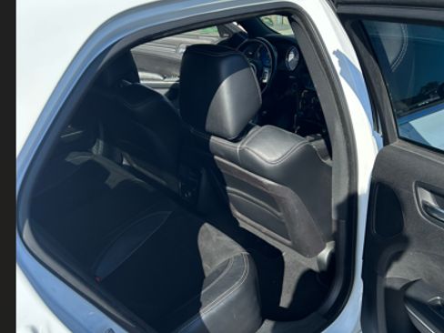 Used 2013 Chrysler 300 SRT8 w/ Harman Kardon Audio Group image 9