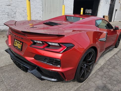 Used 2024 Chevrolet Corvette Z06 image 9