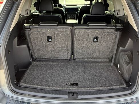 Used 2019 Volkswagen Atlas SEL Premium image 13