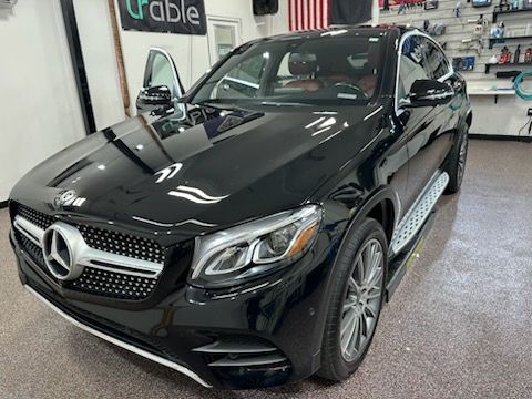 Used 2019 Mercedes-Benz GLC 300 4MATIC Coupe image 2