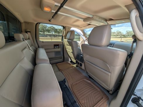 Used 2005 Ford F150 Lariat image 11