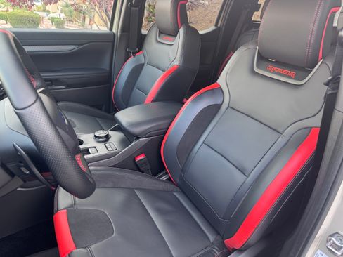 Used 2025 Ford Ranger Raptor image 14