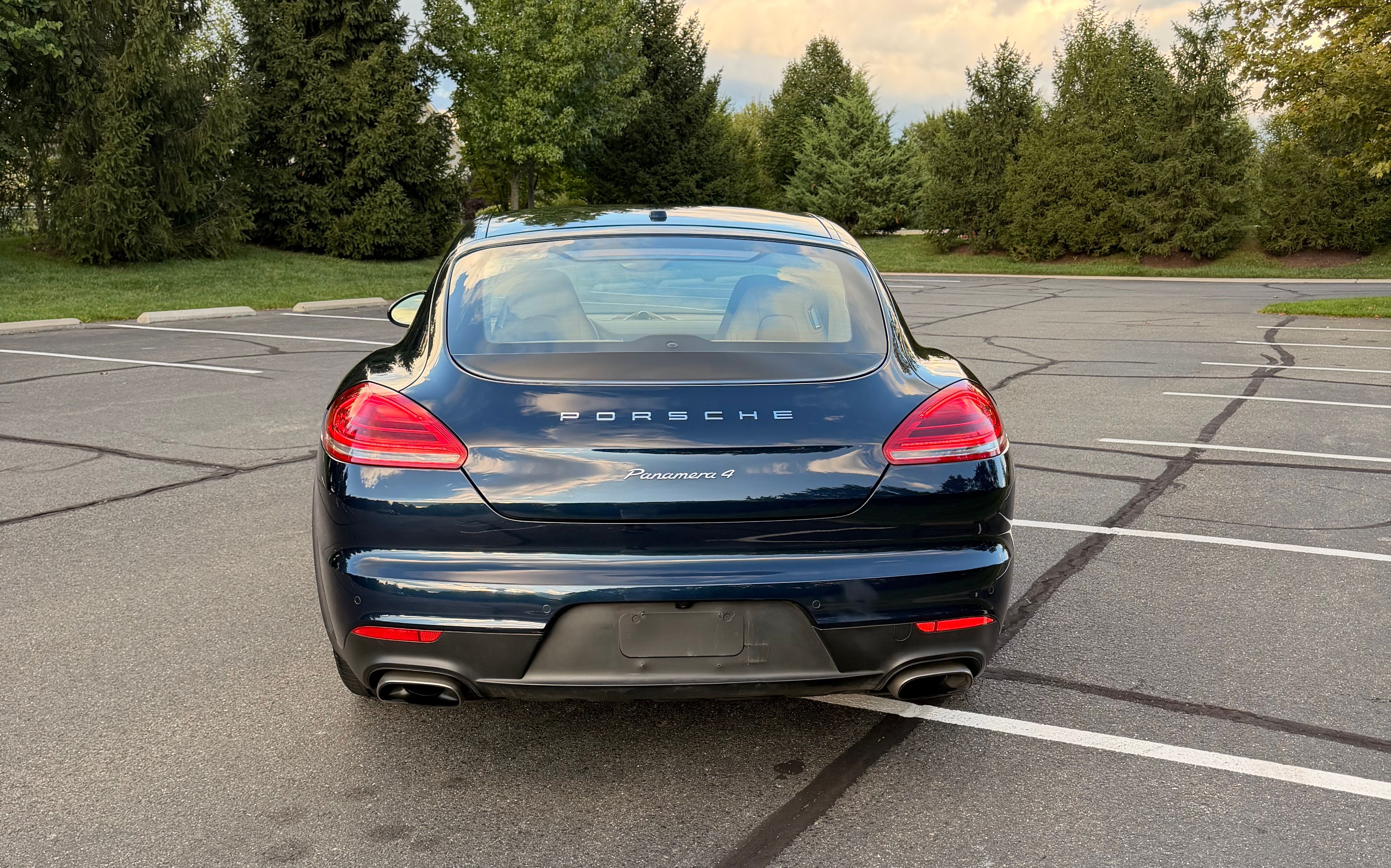 Used 2016 Porsche Panamera 4 Edition AWD/4WD image 10