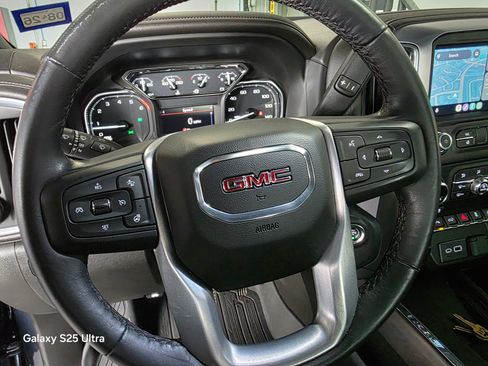 Used 2022 GMC Sierra 1500 SLT image 27