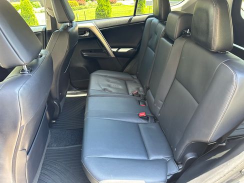 Used 2013 Toyota RAV4 Limited AWD/4WD image 6