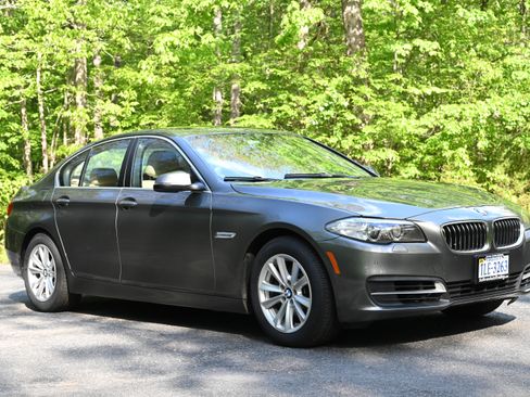 Used 2014 BMW 528i Sedan RWD image 5