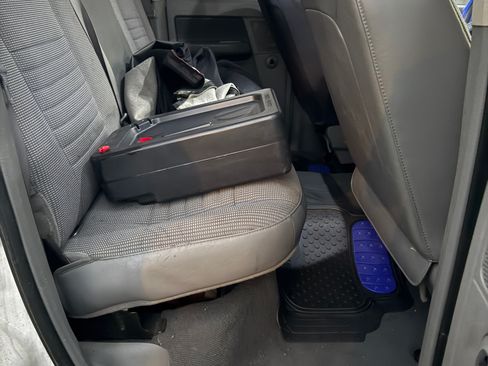 Used 2008 Dodge Ram 1500 Truck SLT w/ Trailer Tow Group image 12