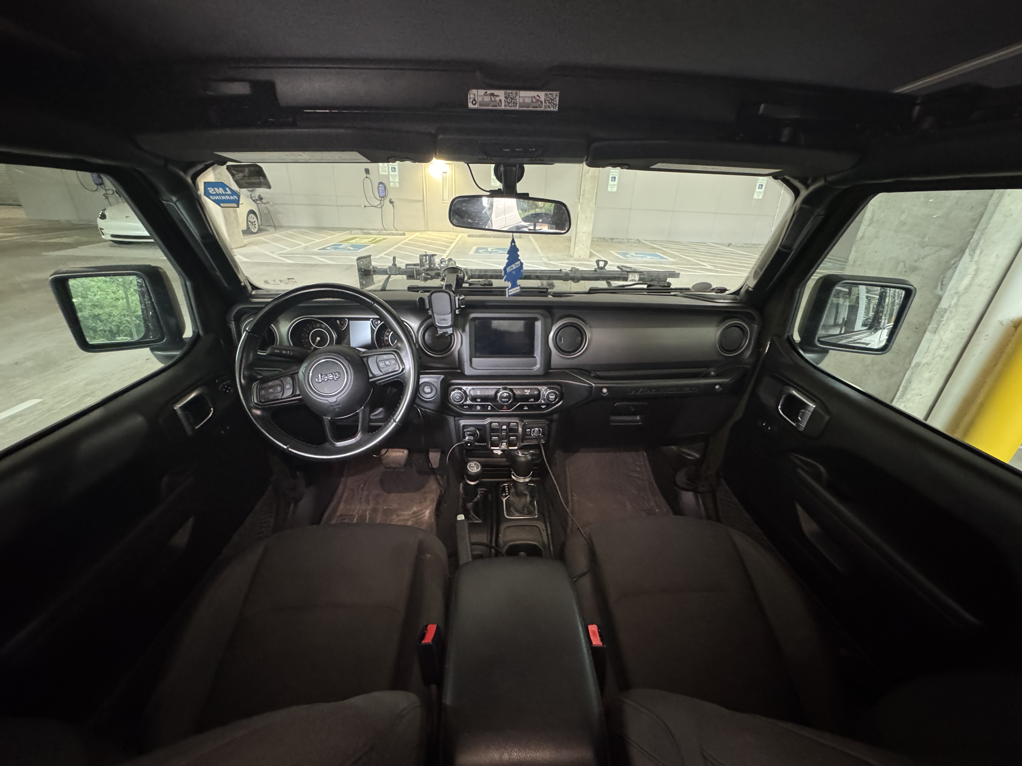 Used 2022 Jeep Wrangler Unlimited Sport AWD/4WD image 17