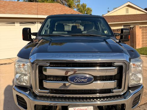 Used 2016 Ford F250 XLT RWD image 4