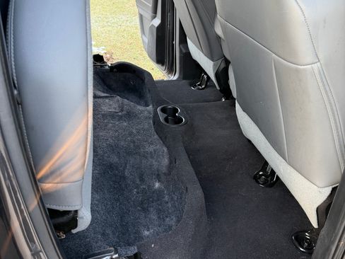 Used 2014 RAM 1500 Tradesman image 22