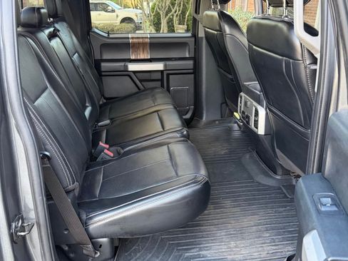 Used 2018 Ford F150 Lariat image 11