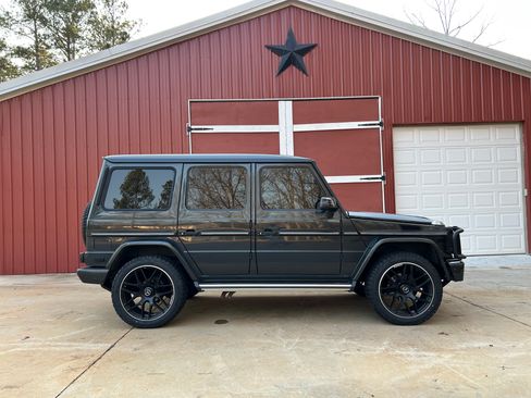 Used 2016 Mercedes-Benz G 550 image 4