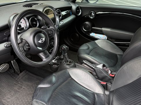 Used 2013 MINI Cooper S image 4