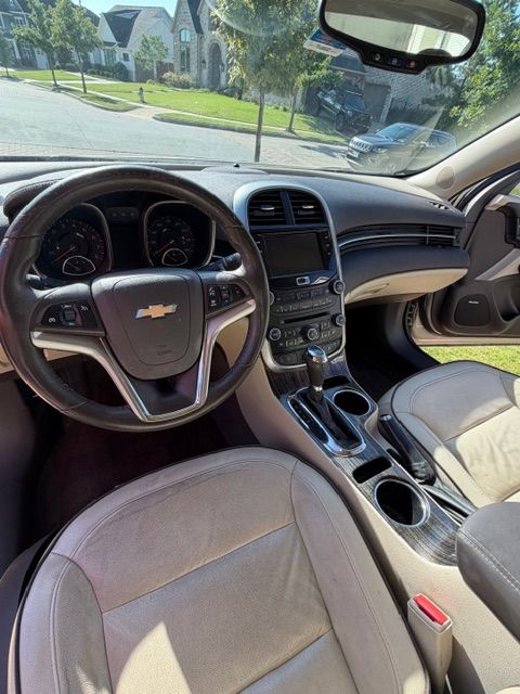 Used 2014 Chevrolet Malibu LTZ FWD image 13
