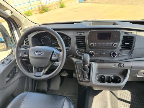Used 2022 Ford Transit 250 Medium Roof AWD image 10