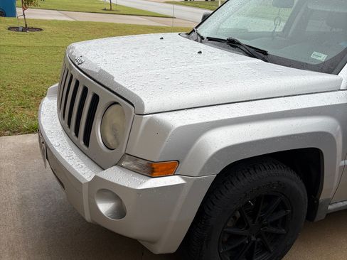 Used 2010 Jeep Patriot Sport image 2