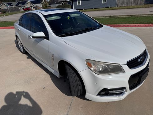 Used 2014 Chevrolet SS image 1