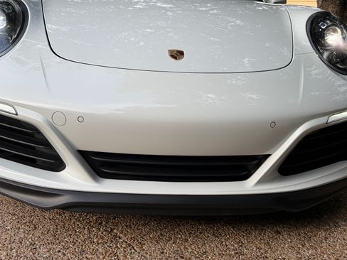 Used 2018 Porsche 911 Carrera S RWD image 8