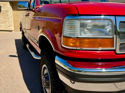 Used 1993 Ford F250 4x4 Regular Cab image 8