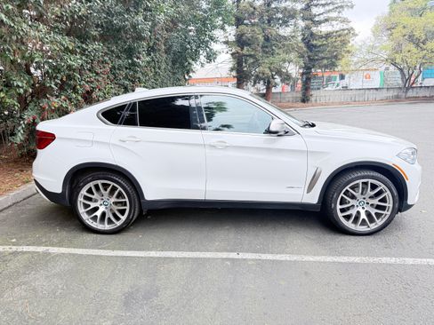 Used 2018 BMW X6 xDrive35i image 4