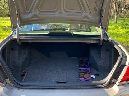 Used 2000 Buick Le Sabre Custom w/ Prestige Opt Pkg image 8