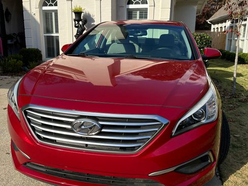Used 2017 Hyundai Sonata ECO image 5
