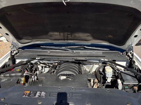 Used 2015 GMC Sierra 1500 SLE image 4