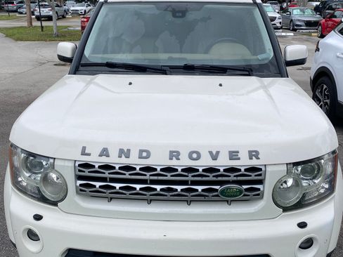 Used 2010 Land Rover LR4 HSE LUX image 1